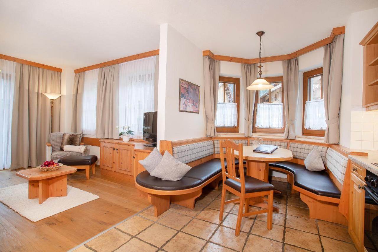Hotel Brixnerhof Im Zillertal à Schlitters Extérieur photo