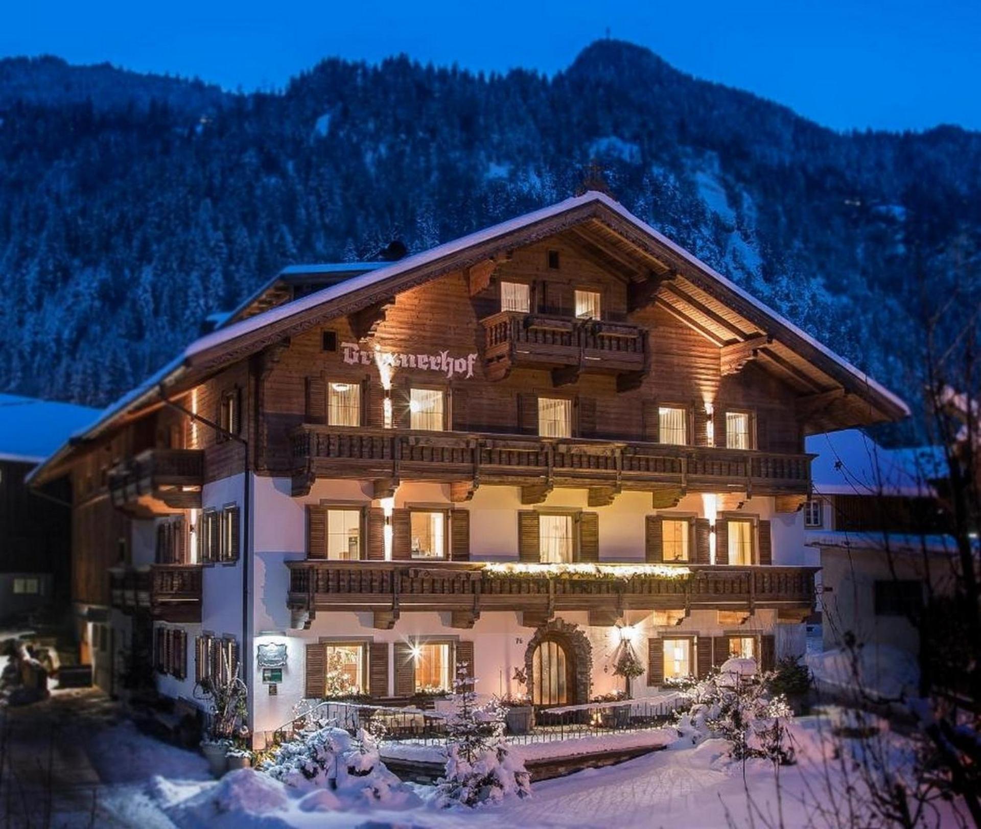 Hotel Brixnerhof Im Zillertal à Schlitters Extérieur photo